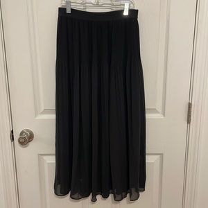 Black midi skirt from H&M brand new with tags